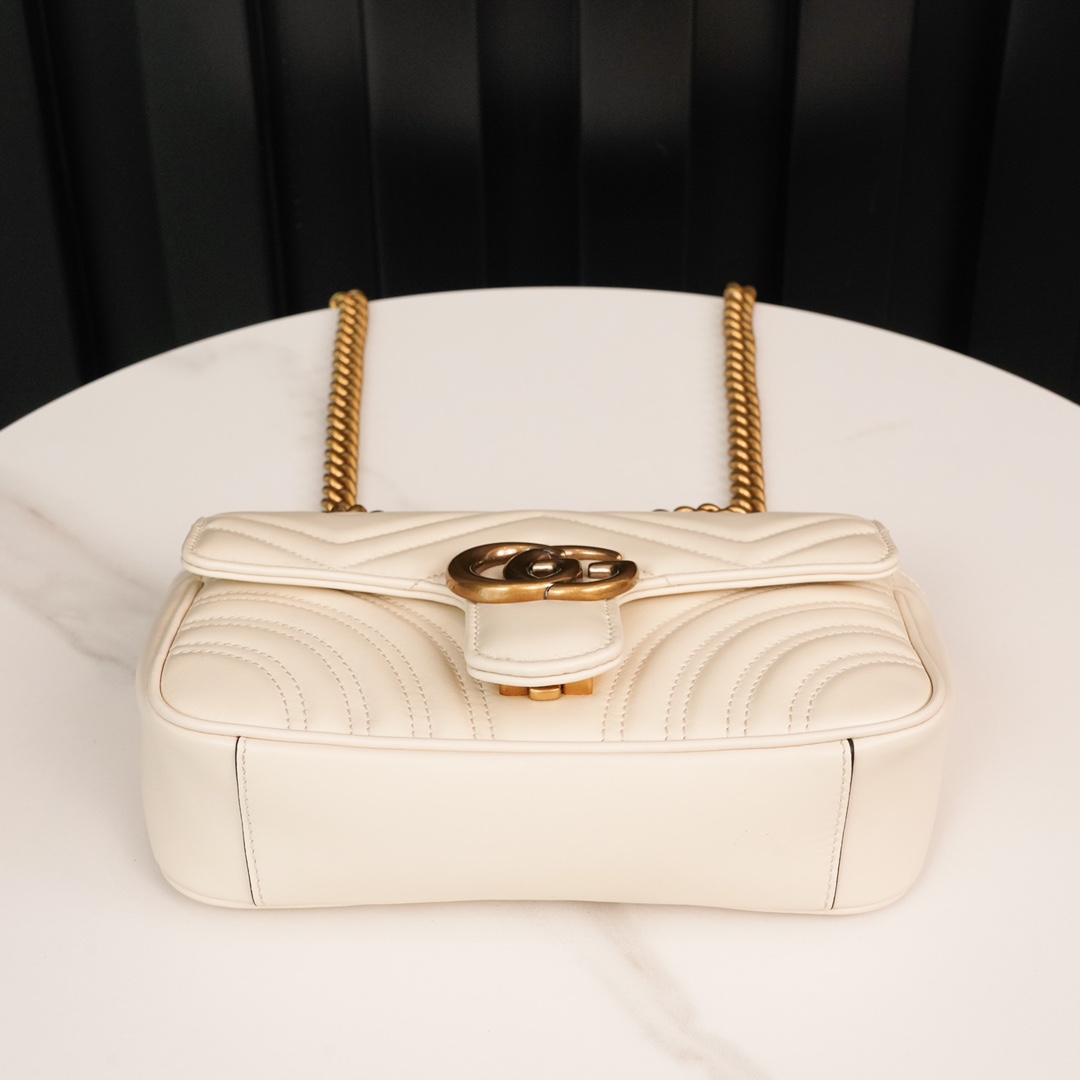 Gucci Marmont Messenger Bag in White, Small Size, with Leather Top Handle and Chain Shoulder Strap, Stitched V-Shaped Leather Material