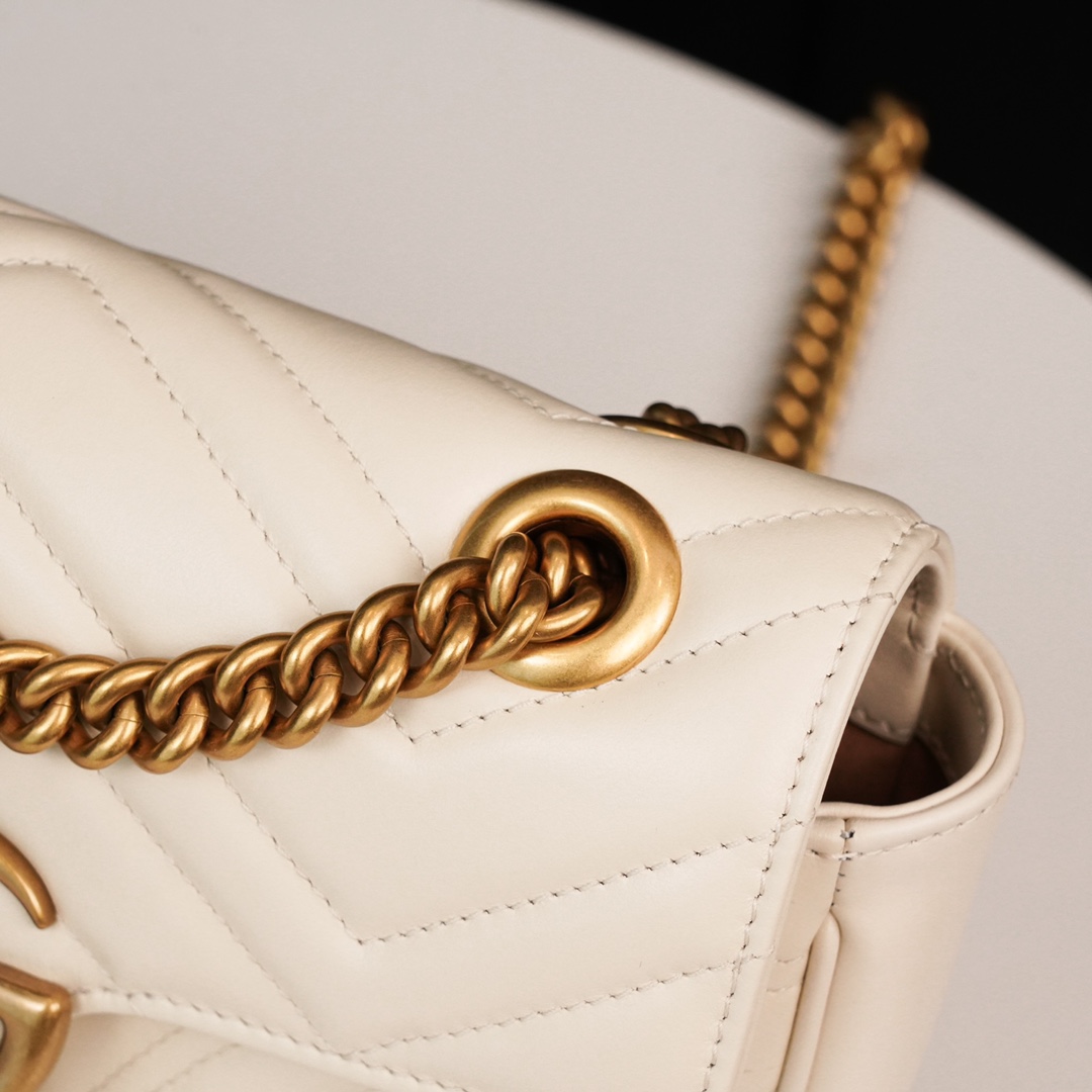 Gucci Marmont Messenger Bag in White, Small Size, with Leather Top Handle and Chain Shoulder Strap, Stitched V-Shaped Leather Material