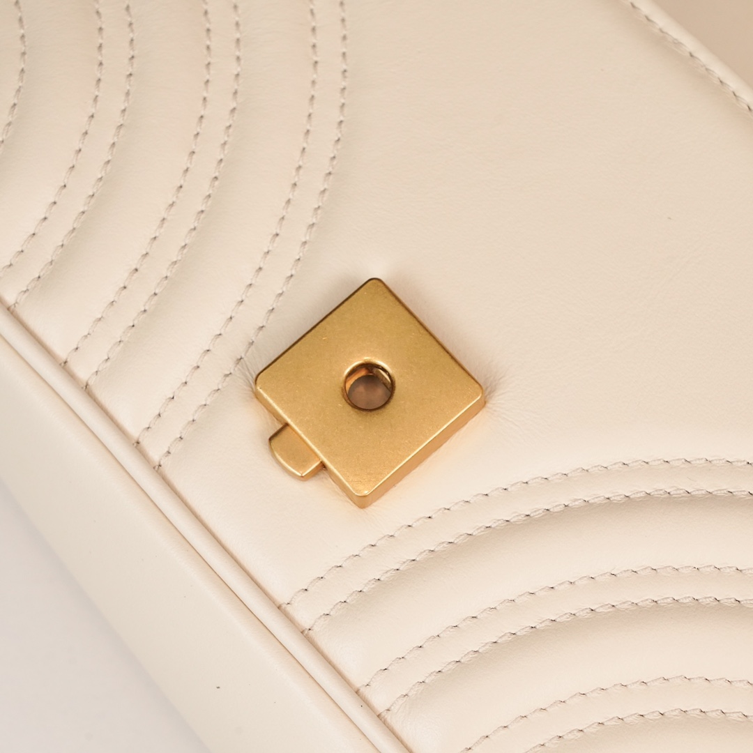 Gucci Marmont Messenger Bag in White, Small Size, with Leather Top Handle and Chain Shoulder Strap, Stitched V-Shaped Leather Material