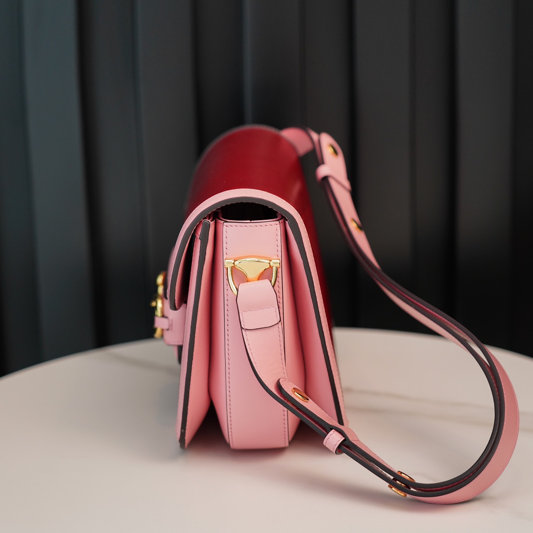 Gucci Horsebit 1955  All Leather Series Red-Pink Color Block, Small Size, Made of Ruby Red Leather Tones