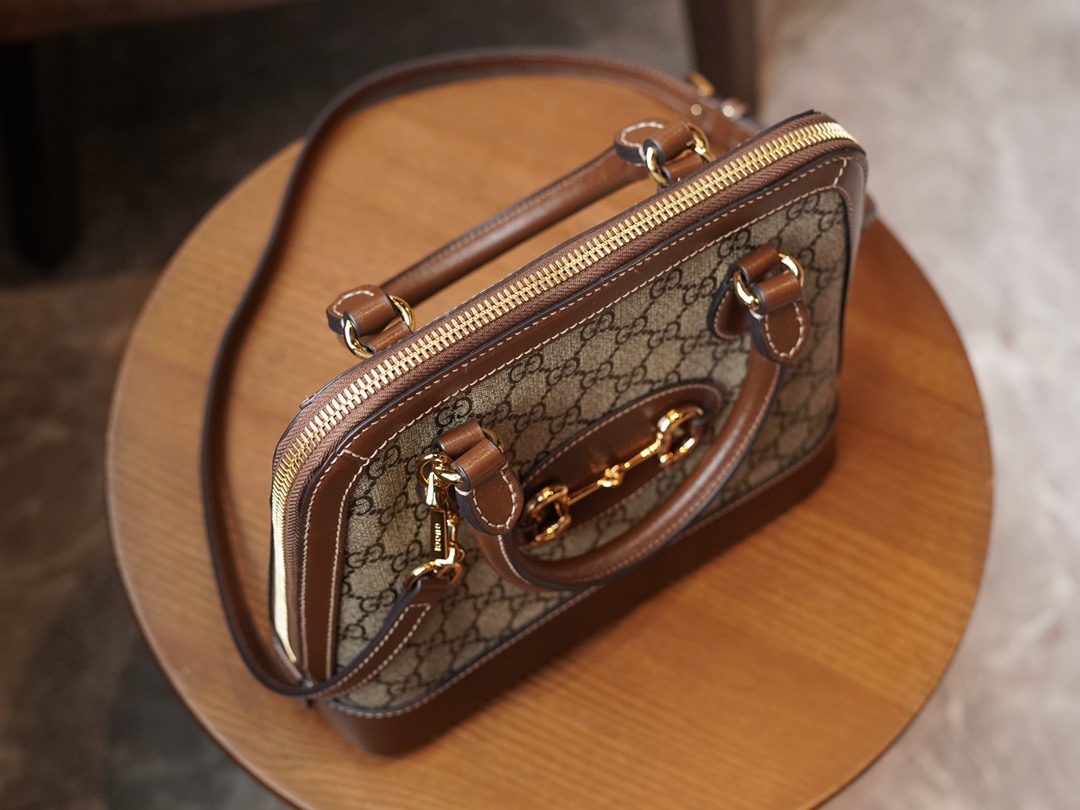 Gucci Horsebit 1955 Series Small Shell Bag