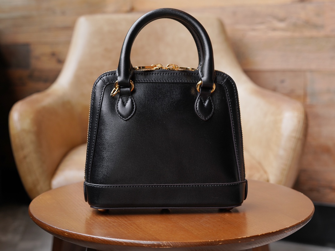 Gucci Horsebit 1955 Series Mini Shell Bag, Black