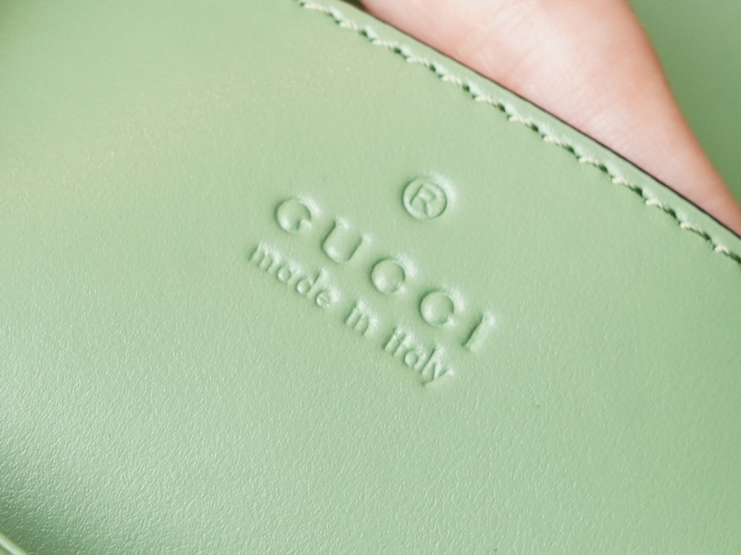 GG Marmont Series Super Mini Handbag in Avocado Green