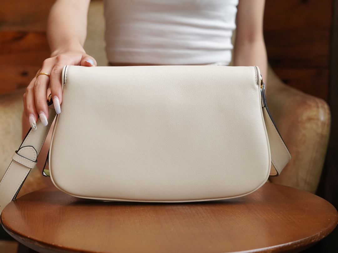 Blondie Series Small Handbag, White