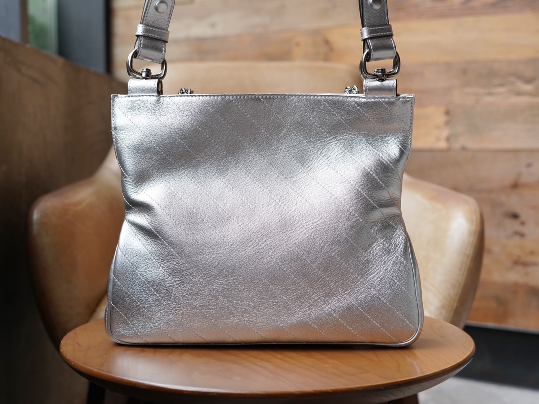 Blondie Series Small Tote Bag in Silver