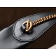 GG Marmont Series Crescent-shaped Handbag in Black