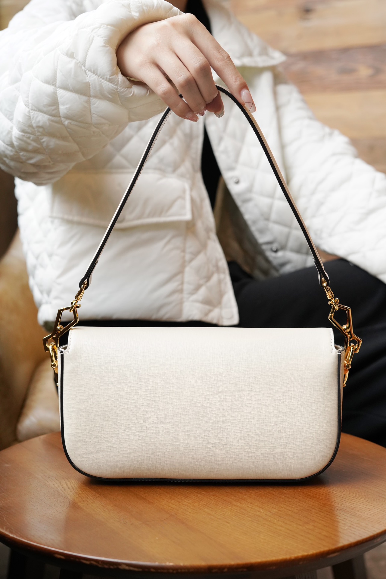 Horsebit 1955 Series Hobo Bag - White