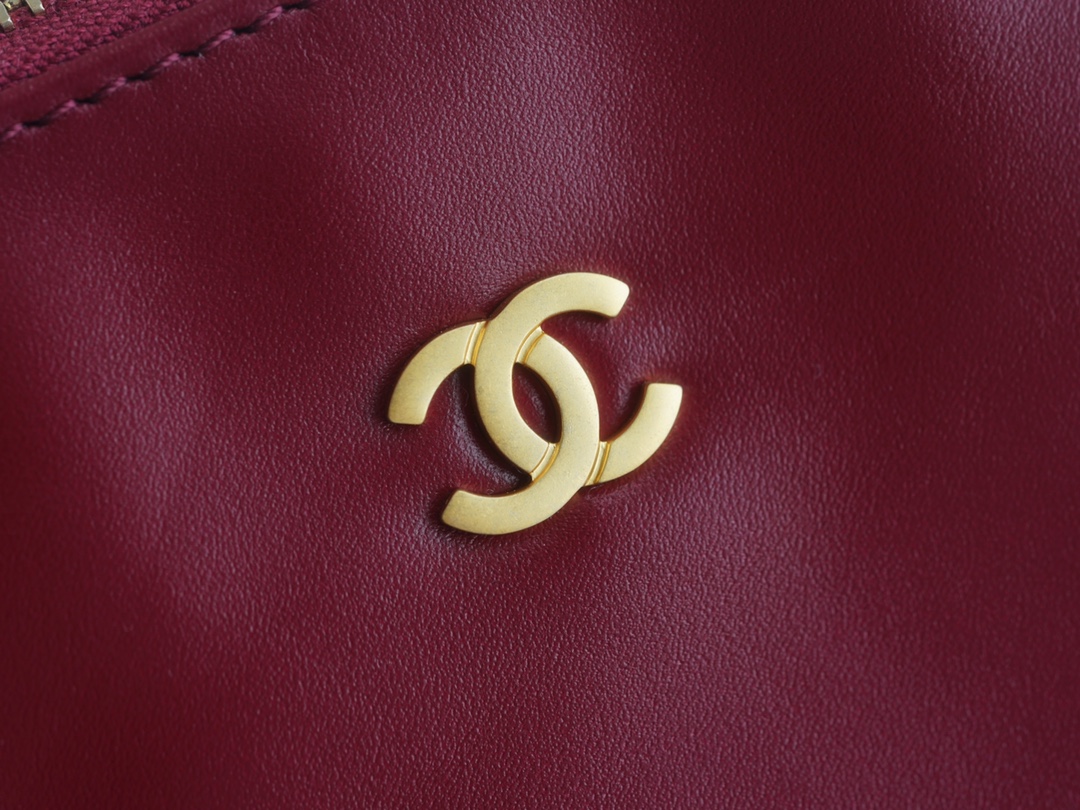 Chanel 22P Spring/Summer New 22 Bag Rouge Red  