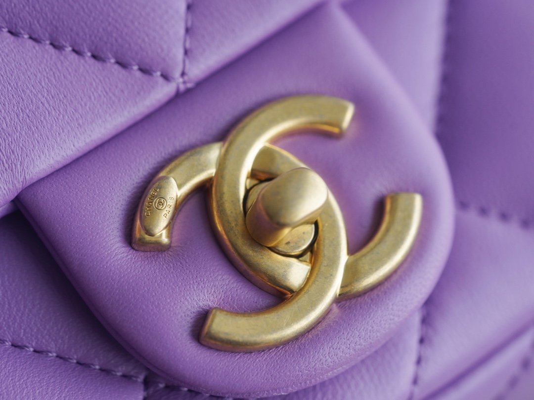 Chanel 22S Chunky Chain CF Shoulder Bag Mini Purple Chanel 22SS Spring/Summer Runway Chunky Chain Shoulder Bag Lambskin  