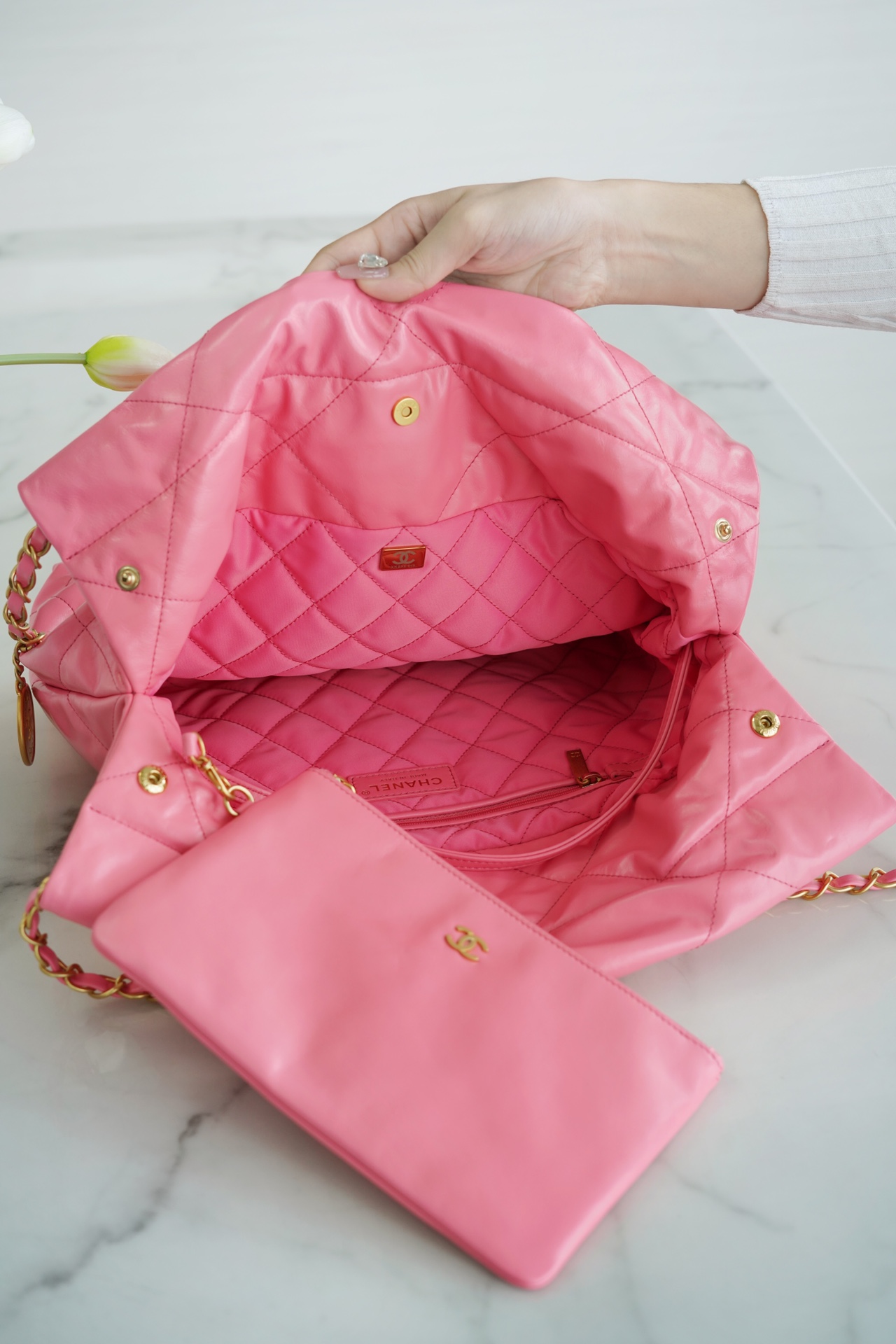 Chanel 22P Spring/Summer New 22 Bag Coral Pink Small  