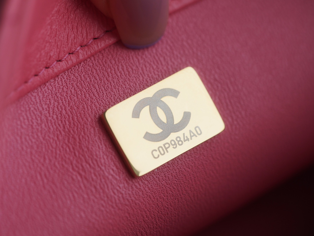 Chanel 22P Enamel Buckle Square Fatty Pink Lambskin  