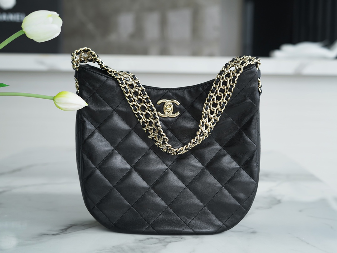 Chanel 22P Spring/Summer New HOBO Shoulder Bag Lambskin  