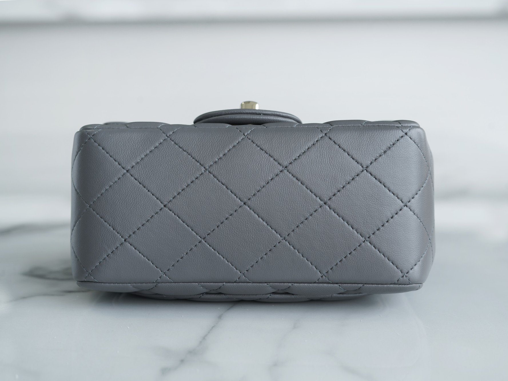 Classic Flap Bag Lambskin