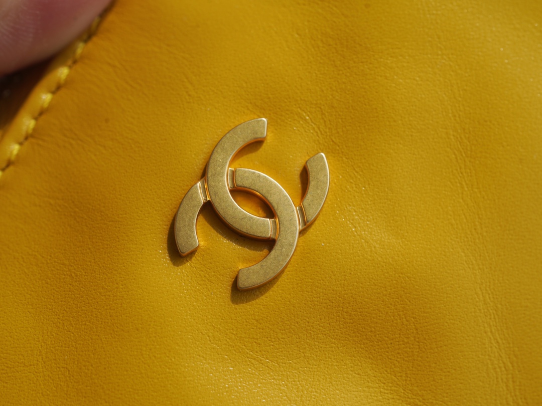 Chanel 22P Handbag Medium Mango Yellow  