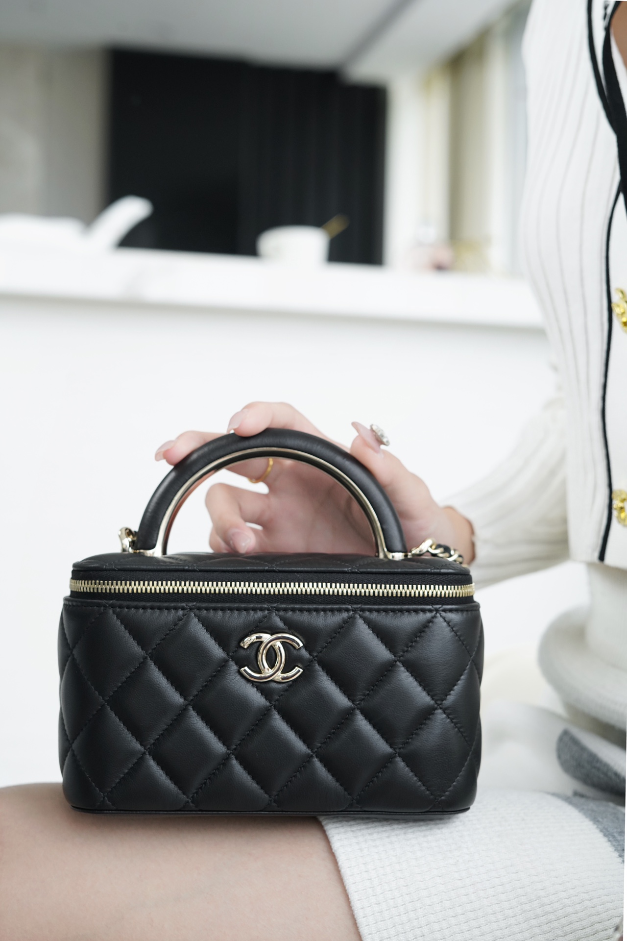 Chanel 22A Long Box Tote Black  