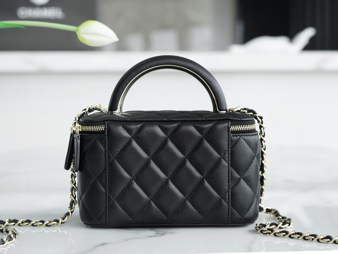 Chanel 22A Long Box Tote Black  