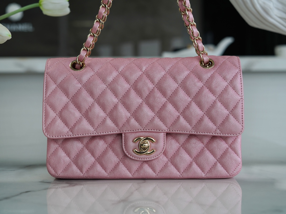 Classic Flap Washed Calfskin Medium Pearl Pink  