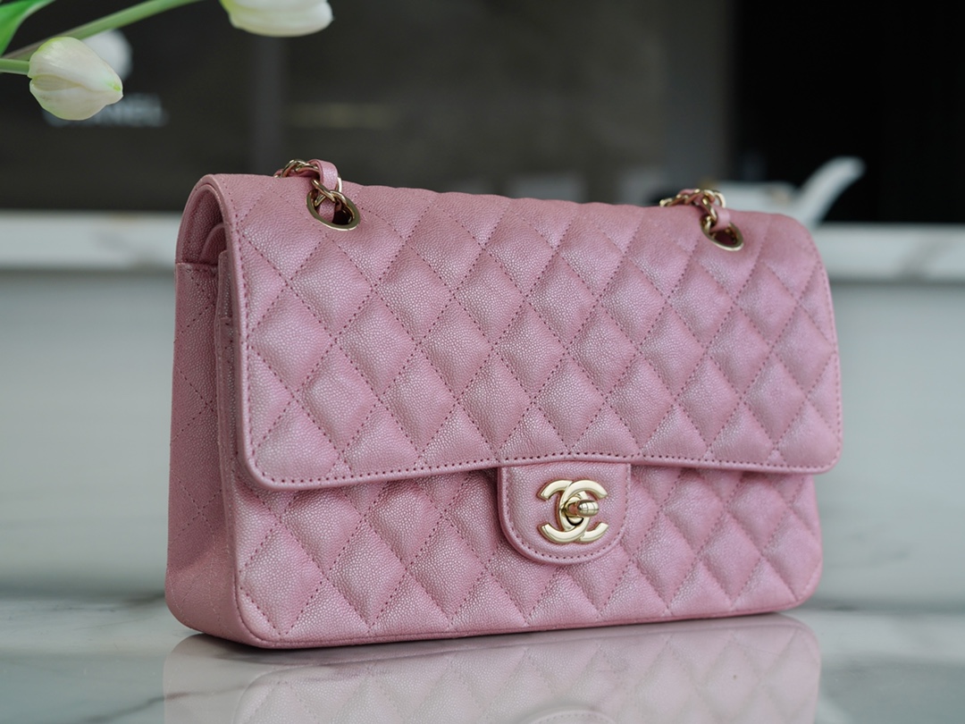 Classic Flap Washed Calfskin Medium Pearl Pink  