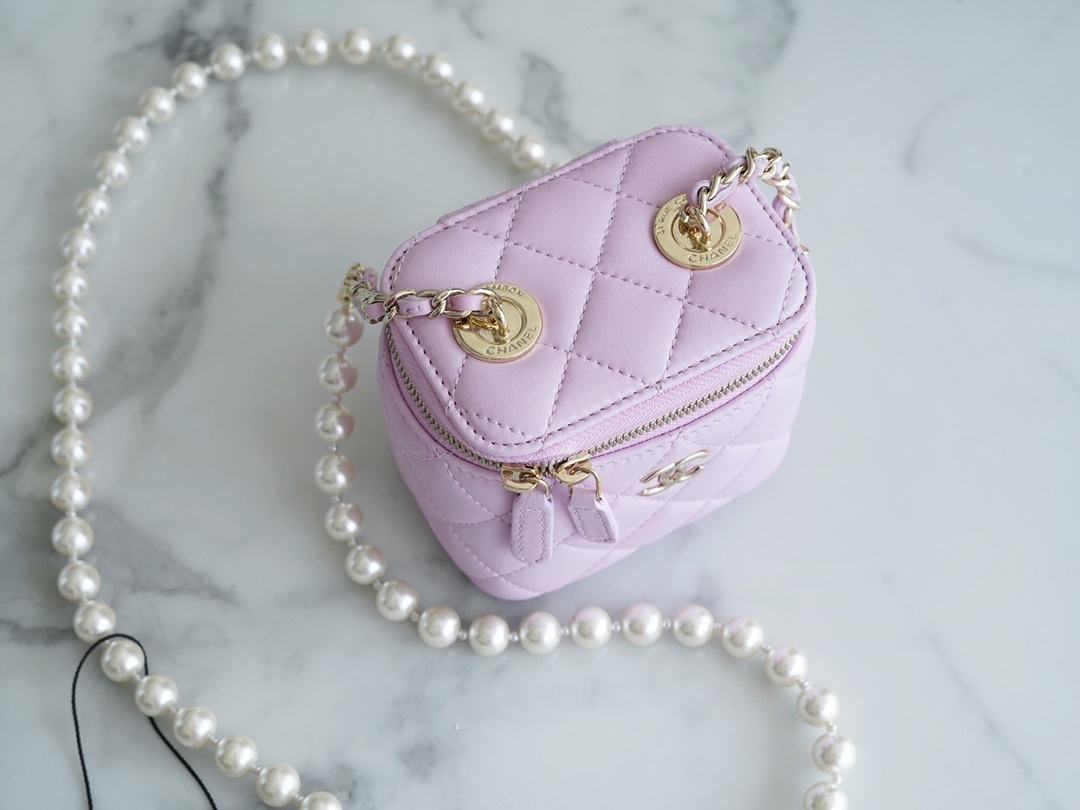 2022 Chanel Pearl Box Bag Pink Lambskin  