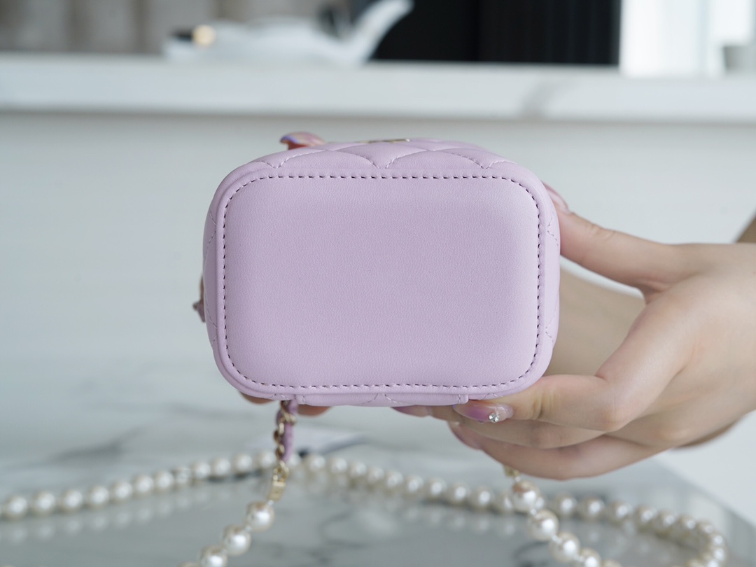 2022 Chanel Pearl Box Bag Pink Lambskin  