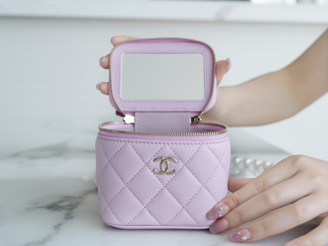 2022 Chanel Pearl Box Bag Pink Lambskin  