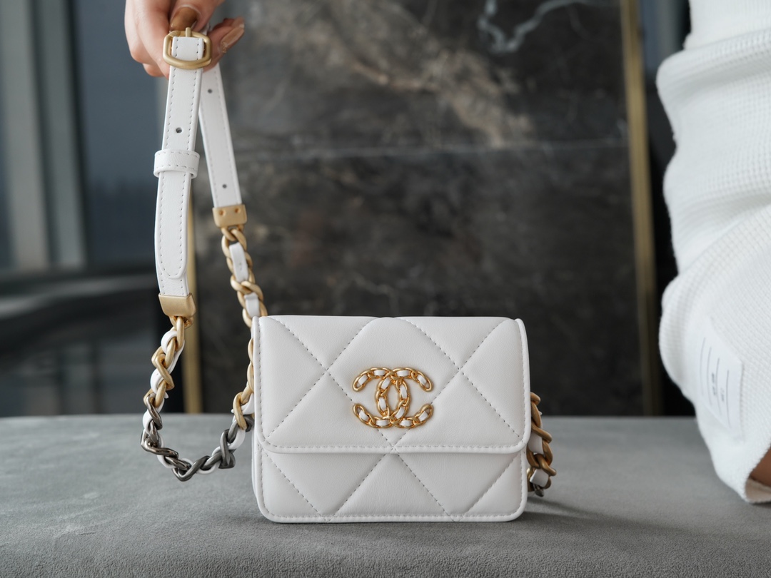 Chanel 19 Bag Mini Waist Bag Cream White  