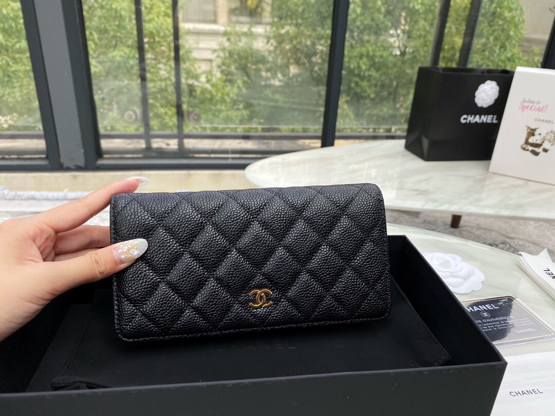 Wallet Caviar Calfskin  