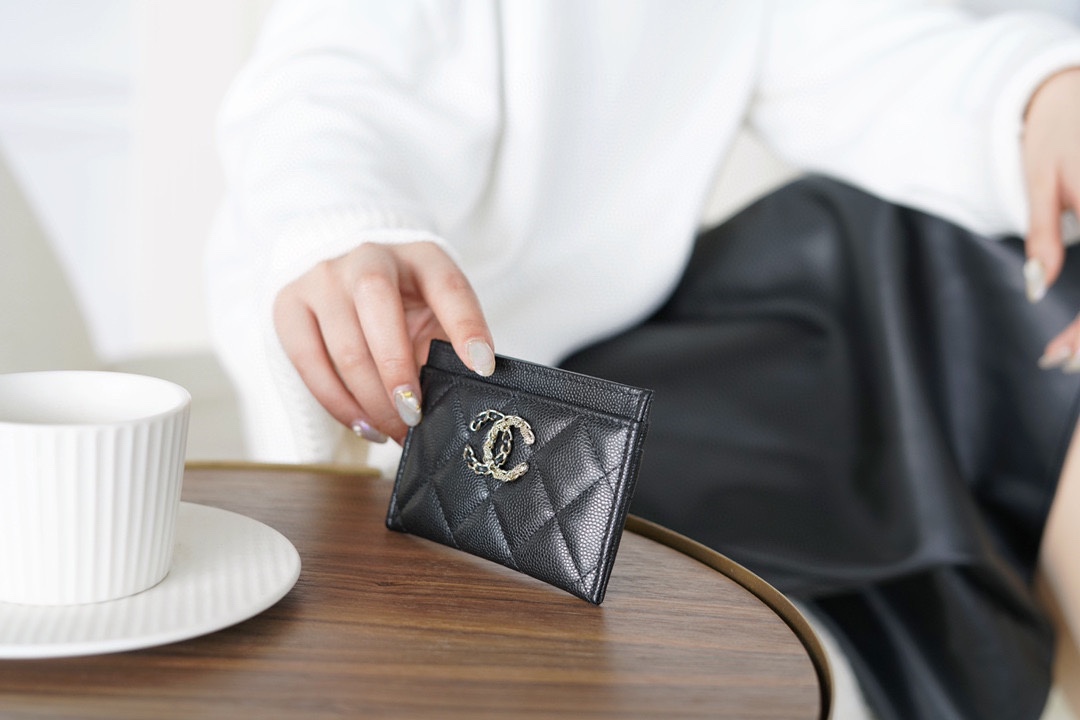 Chanel 2020 Tassel Card Holder Grainy Embossed Calfskin  