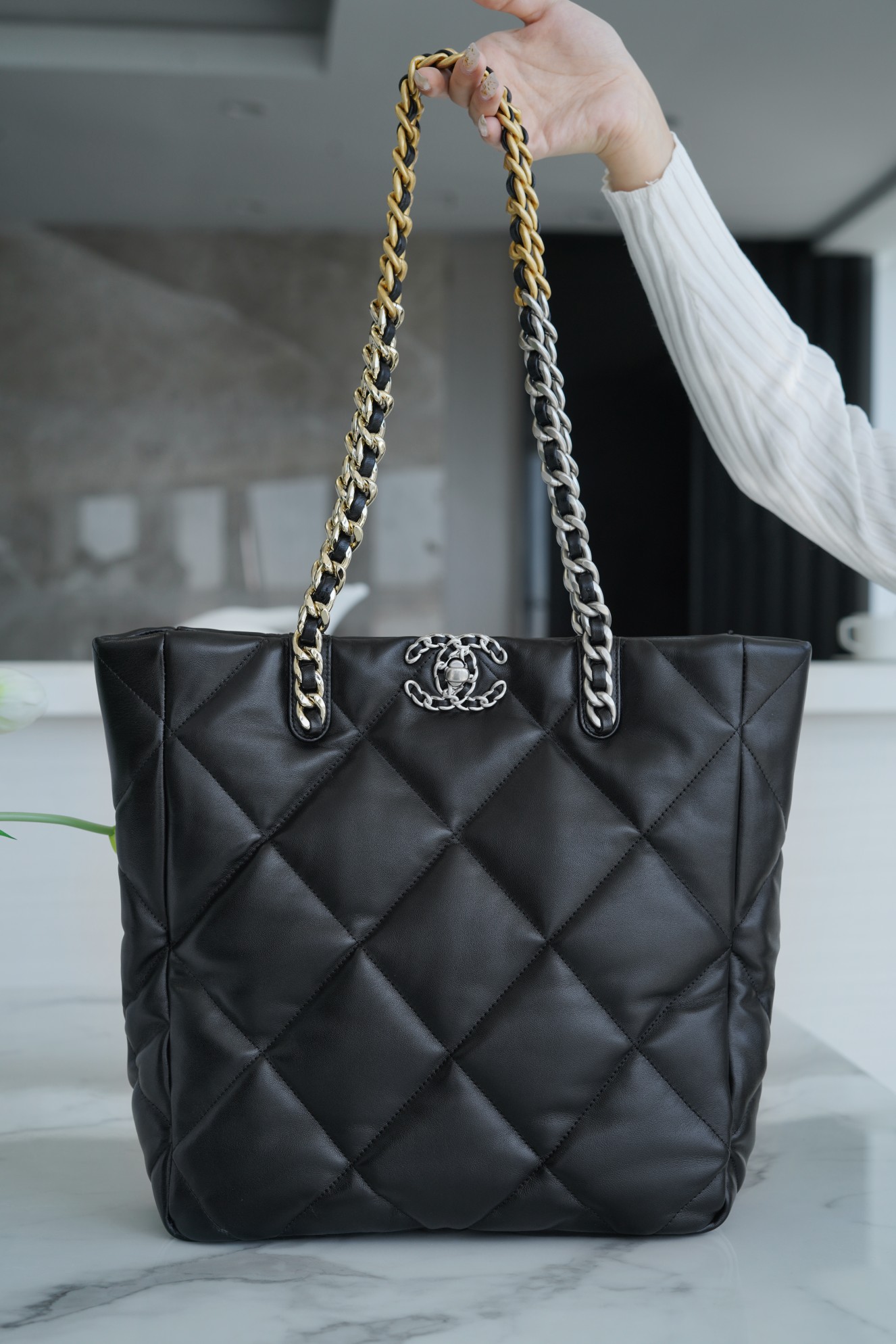 Chanel 22B 19 Bag Tote Black and Silver Small Lambskin  