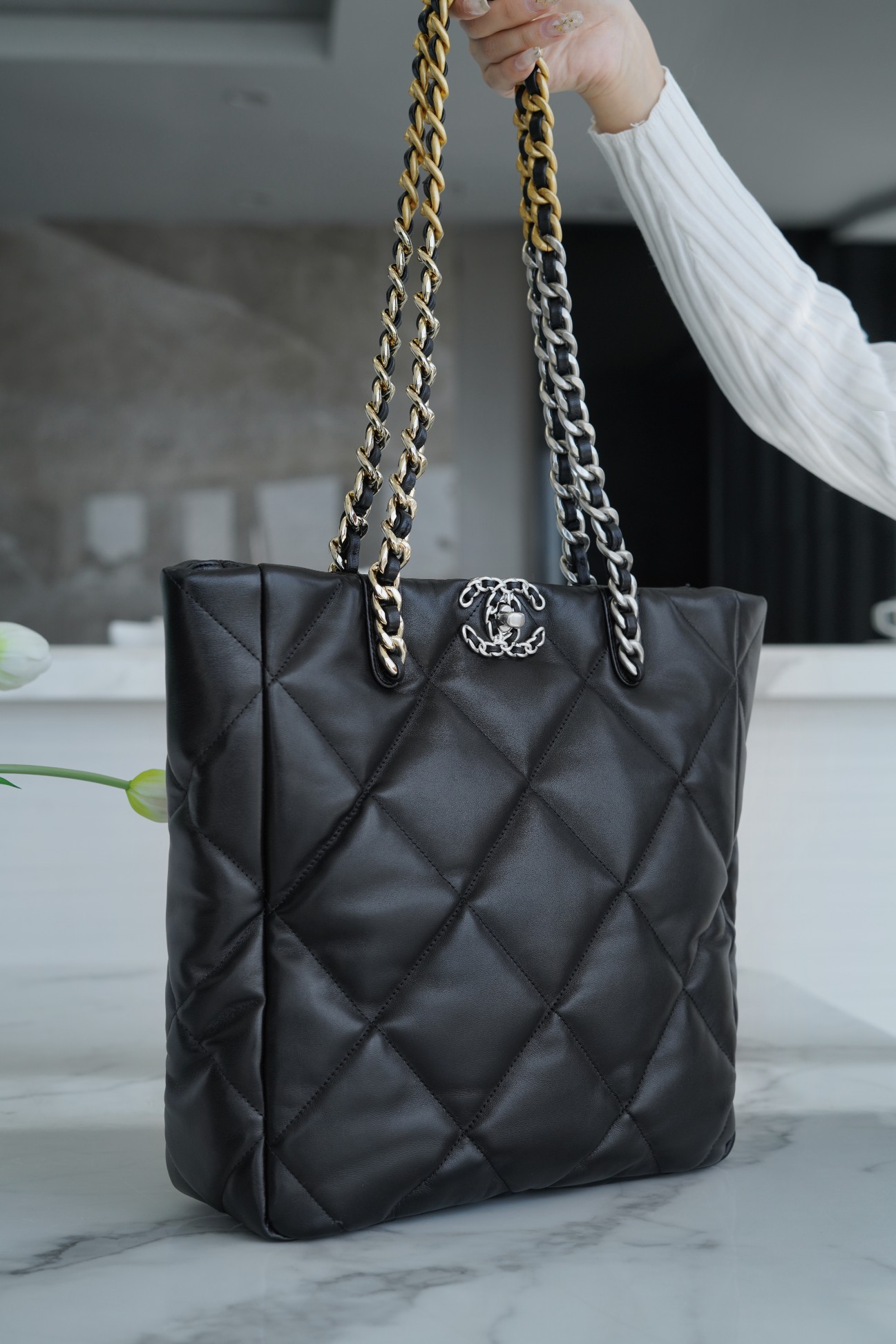 Chanel 22B 19 Bag Tote Black and Silver Small Lambskin  