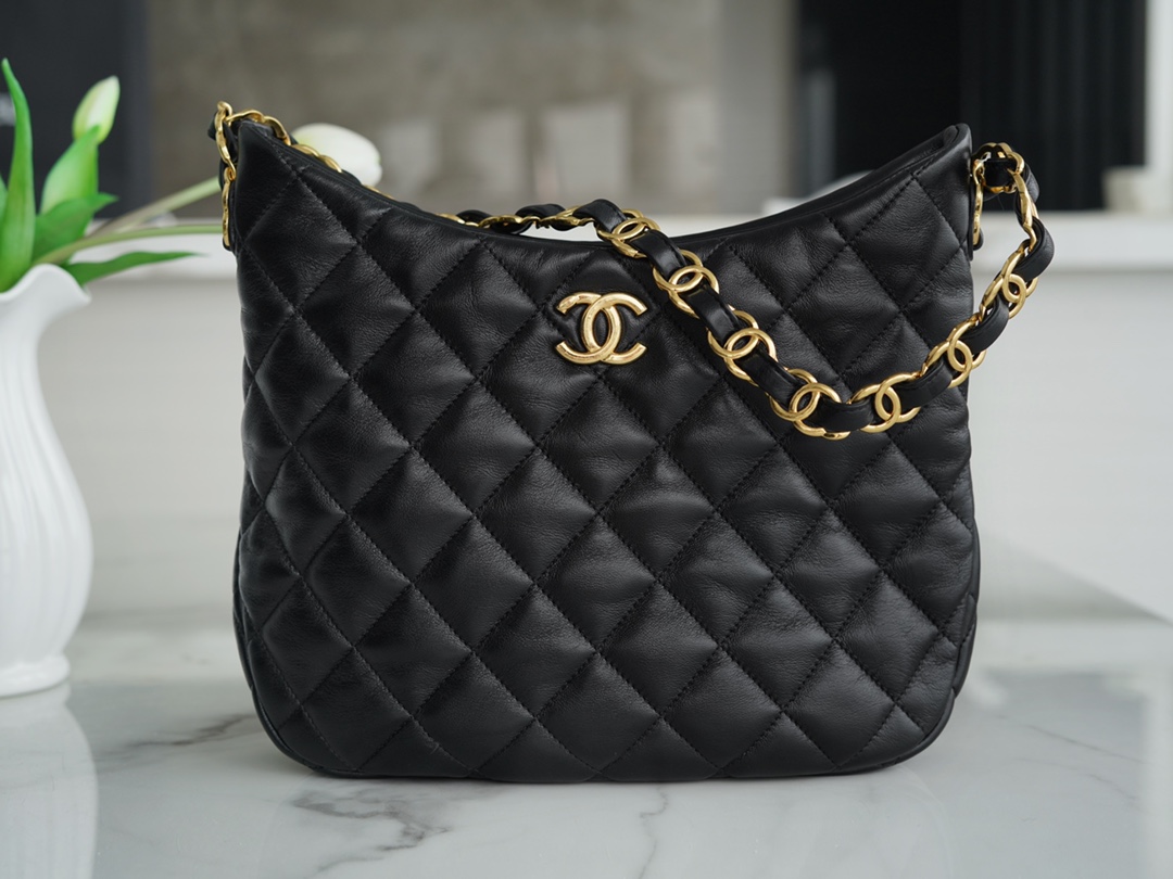 Chanel 22K Hobo Vintage Underarm Bag Small Lambskin  