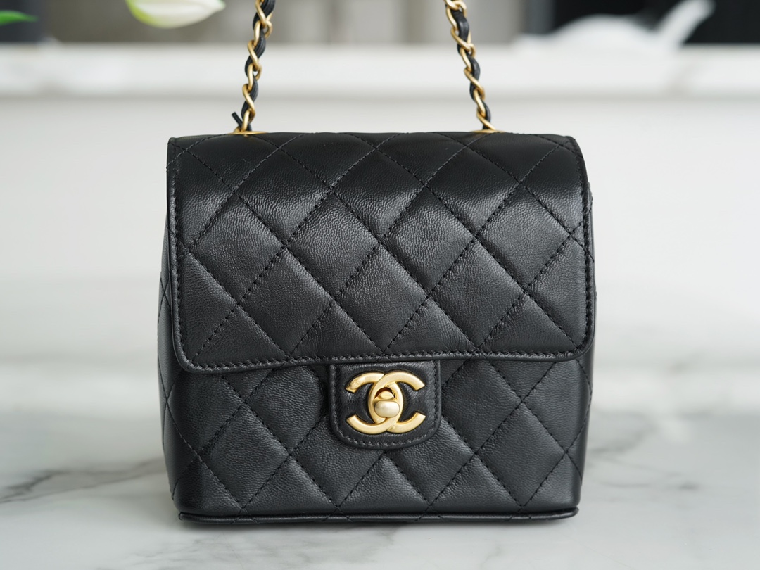 Chanel 22K Vintage Square Bag Black and Gold  