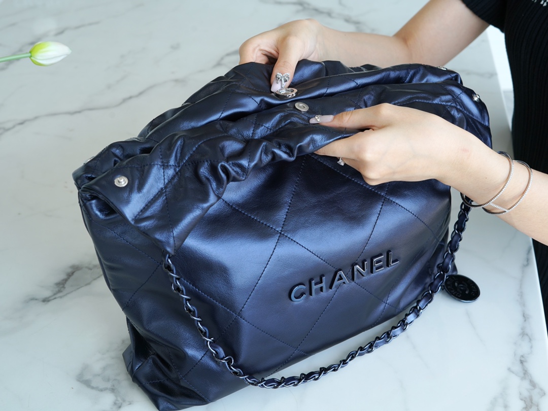 Chanel 22P 22 Bag Medium Metallic Blue  