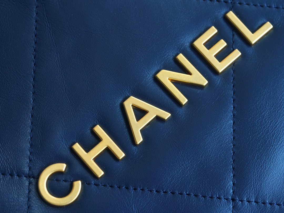 Chanel 22P 22 Bag Large Navy Blue  