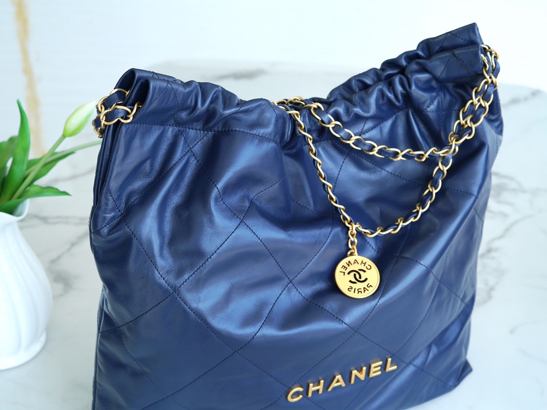 Chanel 22P 22 Bag Medium Navy Blue  