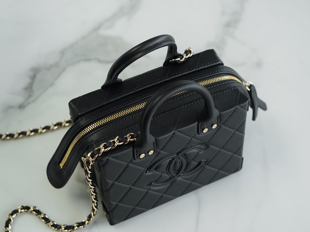 Chanel 22B Vintage Makeup Bag Black  