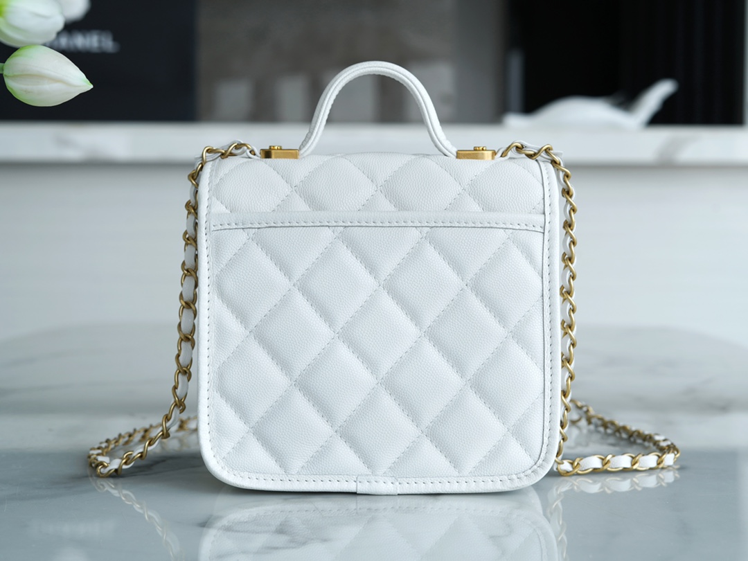 Chanel 22K Postman Tofu Bag White Fine Grain Calfskin  