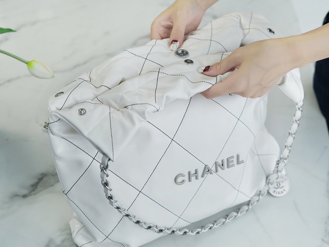 Chanel 22P 22 Bag Medium White and Silver with Black Line  