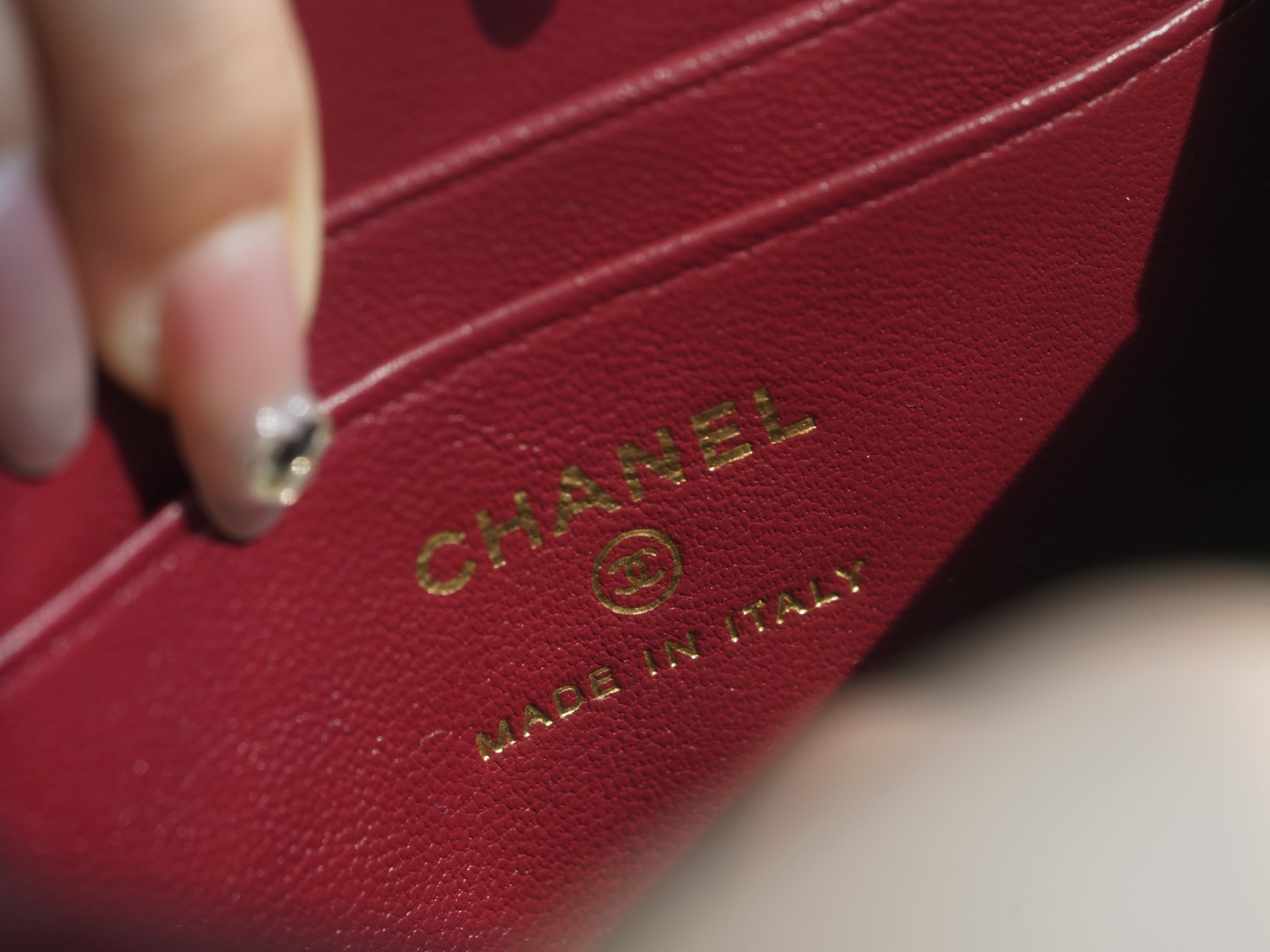 Chanel 22B Enamel Handle Chain Bag Medium Wine Red  