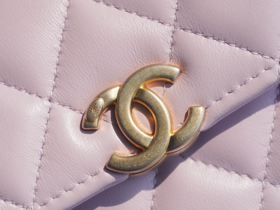 Chanel 22B Enamel Clasp Kelly Large Pink Lambskin  