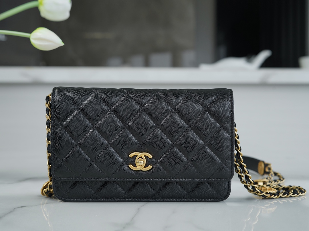 Chanel 22A Gold Black Lizard-Print Calfskin with Vintage Gold Clasp  