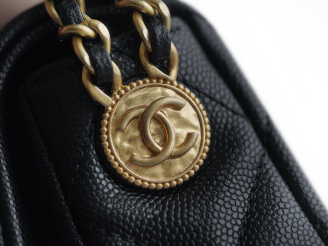 Chanel 22A Gold Flap Bag Square Lizard-Print Calfskin with Vintage Gold Clasp  