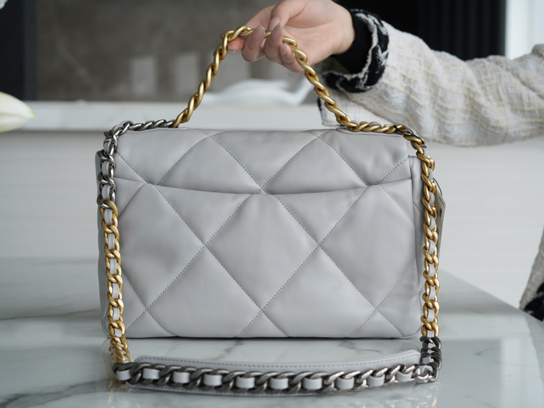 Chanel 19 BAG Light Gray  