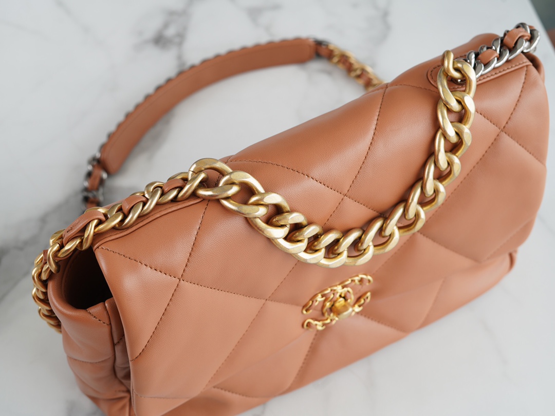 Chanel 19 Bag Caramel Medium  