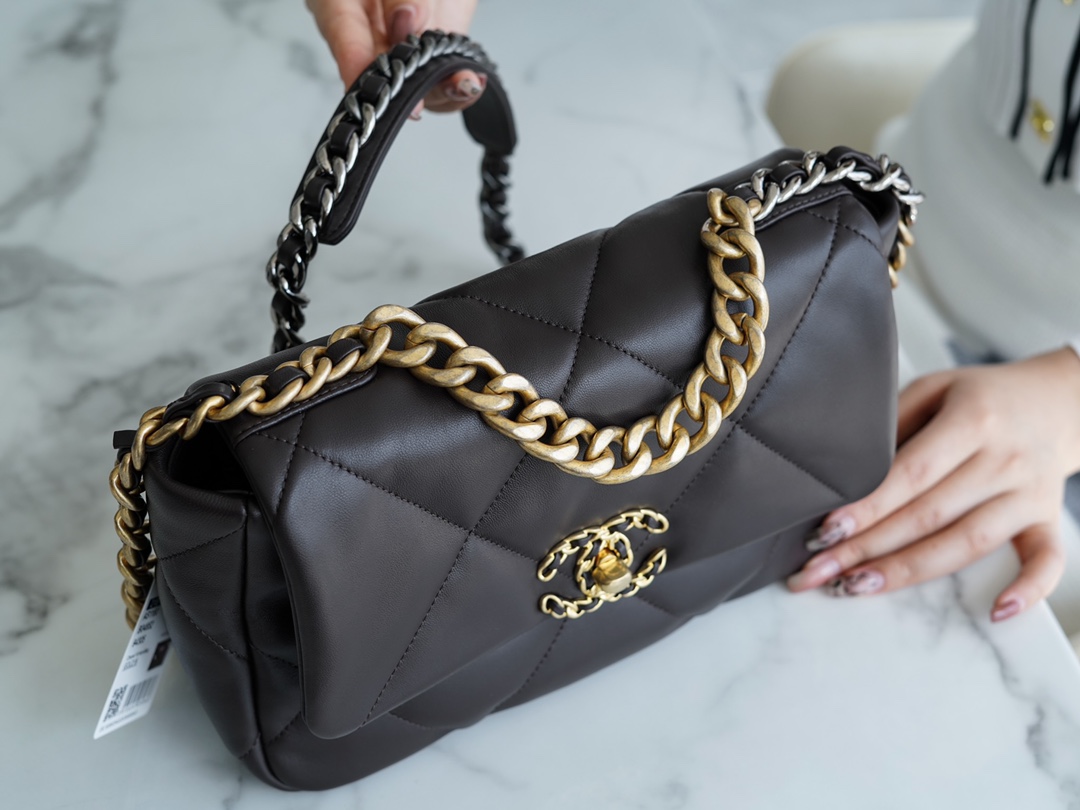 CHANEL 19 BAG Deep Brown  