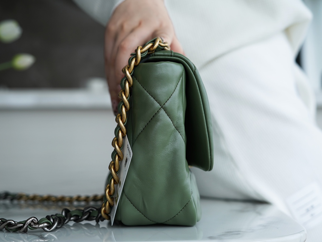 Chanel 19 Bag 2021 Matcha Green Small Lambskin  