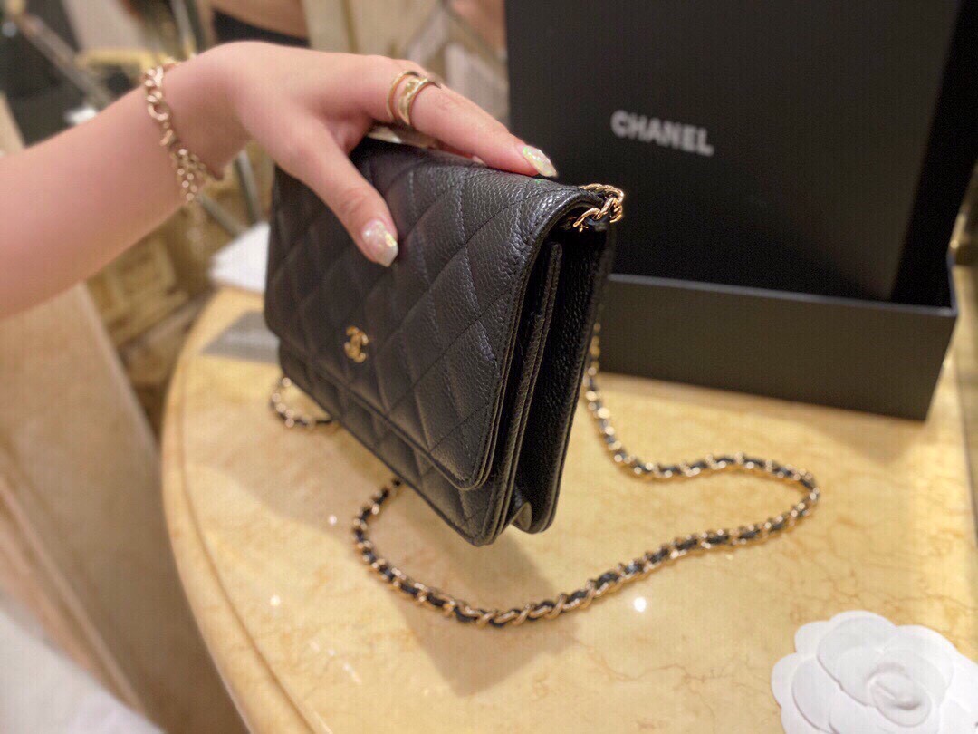 Chanel Entry-Level Classic Fortune Bag Black/Gold