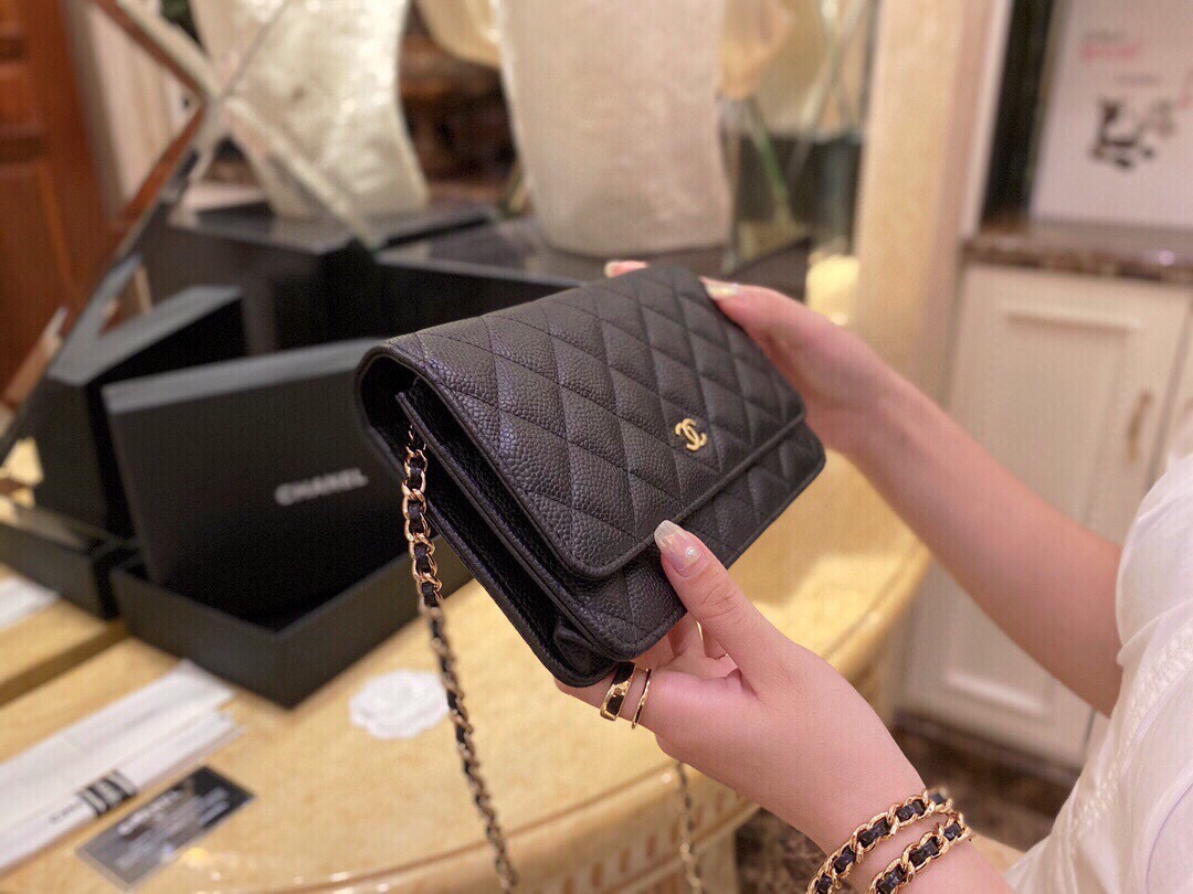 Chanel Entry-Level Classic Fortune Bag Black/Gold