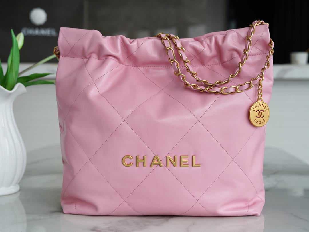 CHANEL 22P 22 Bag Small Sakura Pink  