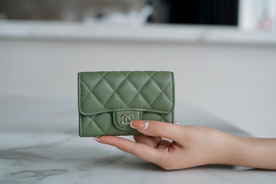 Classic Flap Card Holder Matcha Green Lambskin